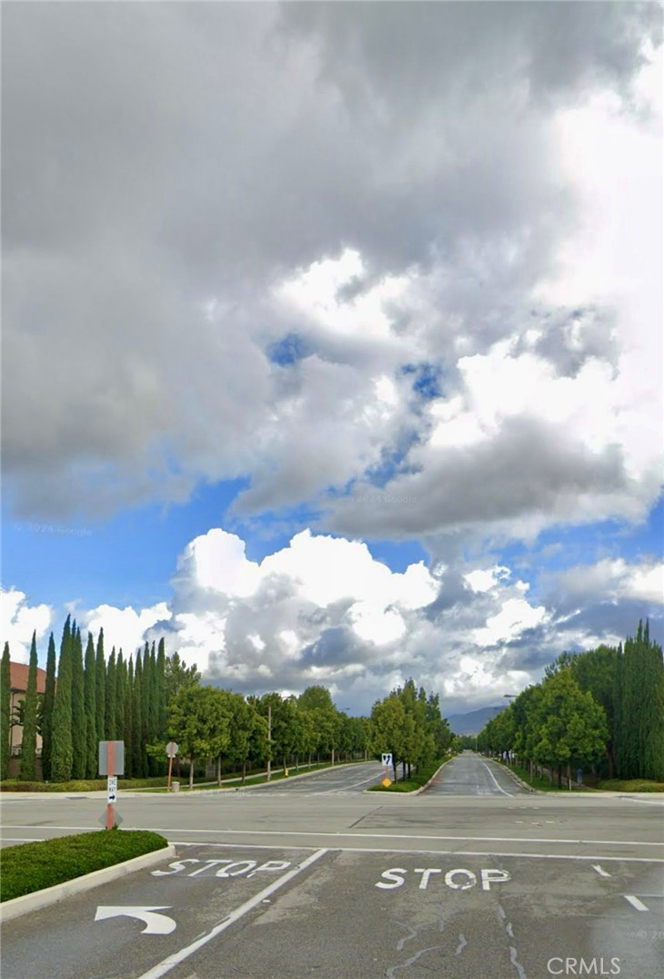https://media.crmls.org/medias/02d61d8f-0cb4-4d1f-89e4-be58d4543edd.jpg?preset=X-Large