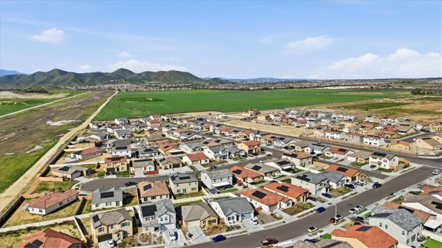 Detail Gallery Image 42 of 43 For 29168 Cahill Ct, Winchester,  CA 92596 - 5 Beds | 2/1 Baths