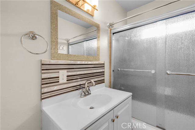 Detail Gallery Image 15 of 48 For 7611 Yates St, Tujunga,  CA 91042 - 2 Beds | 2 Baths