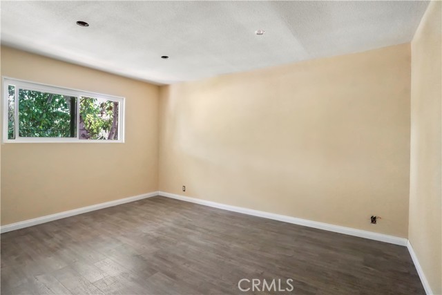 1003 W Myrtle Street, Santa Ana CA: https://media.crmls.org/medias/02d6cad2-2eee-4a5d-ad47-4815343edace.jpg