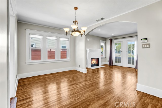 Detail Gallery Image 10 of 25 For 4109 Higuera, Culver City,  CA 90232 - 2 Beds | 1 Baths