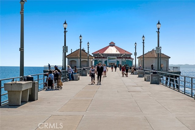 Detail Gallery Image 49 of 65 For 714 Alabama St, Huntington Beach,  CA 92648 - 4 Beds | 4/1 Baths