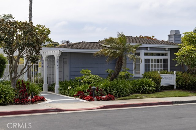 Detail Gallery Image 16 of 19 For 930 Poppy Ln, Corona Del Mar,  CA 92625 - 2 Beds | 2 Baths