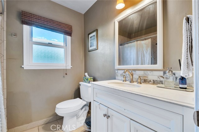 Detail Gallery Image 15 of 27 For 2834 Palo Verde, Long Beach,  CA 90815 - 4 Beds | 2 Baths