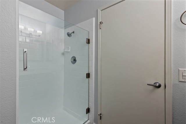 Detail Gallery Image 13 of 19 For 4744 Ben Ave #11,  Valley Village,  CA 91607 - 2 Beds | 2/1 Baths