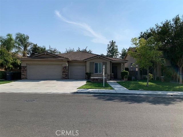 13637 Nectarine Ave, Eastvale, CA 92880