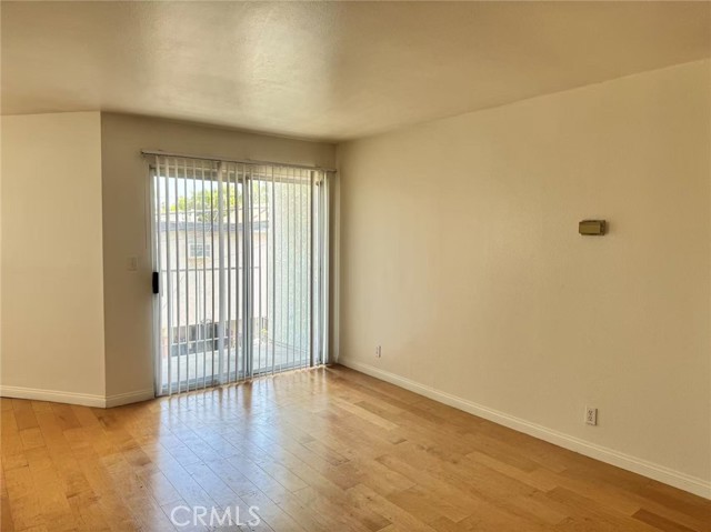 Detail Gallery Image 2 of 9 For 1566 Pine Ave 206a,  Long Beach,  CA 90813 - 2 Beds | 2 Baths