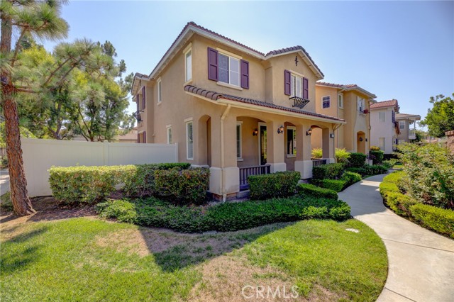 12 Royal Victoria, Irvine, CA 92606