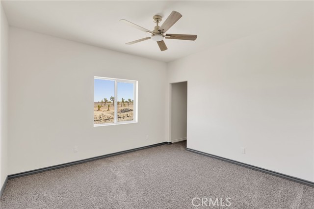 Detail Gallery Image 13 of 36 For 12015 Rosado Rd, Pinon Hills,  CA 92372 - 4 Beds | 2/1 Baths