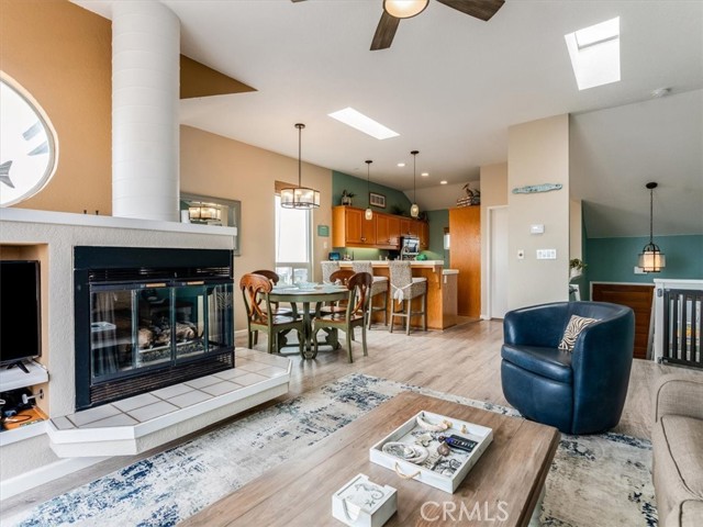 271 Vista Del Mar, San Simeon CA: https://media.crmls.org/medias/02dc03e6-69bf-434f-b2ca-f04cb6d8b5cc.jpg