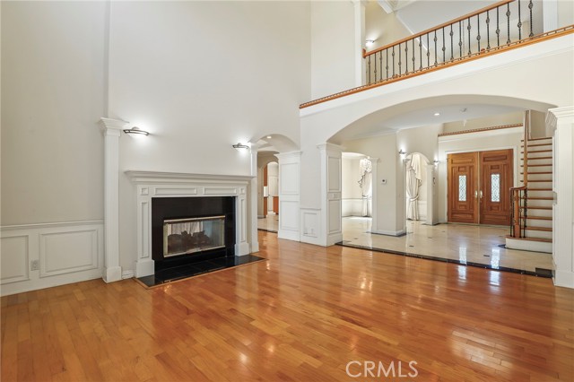 Detail Gallery Image 14 of 59 For 14659 Valley Vista, Sherman Oaks,  CA 91403 - 5 Beds | 4/1 Baths