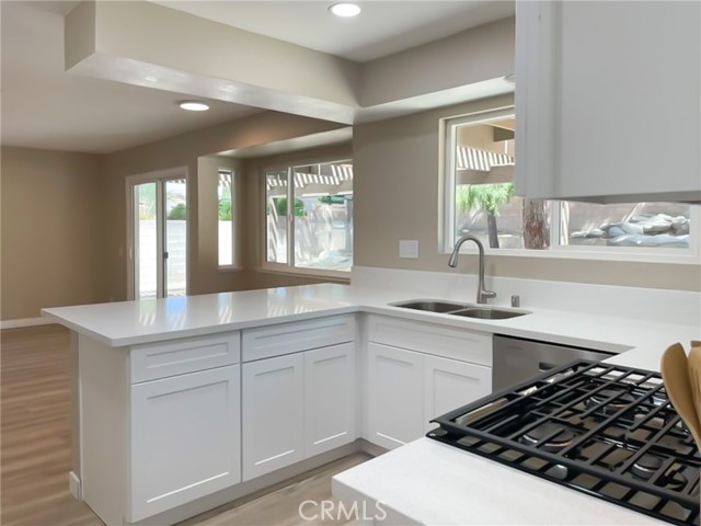 43856 Windsor Place, Lancaster CA: https://media.crmls.org/medias/02de0392-1911-466e-a06f-ed6c4ad94b7e.jpg