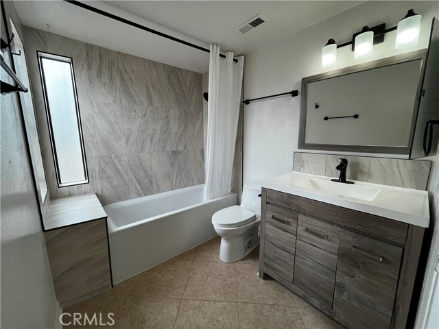 16960 Algonquin Street, Huntington Beach CA: https://media.crmls.org/medias/02de9e03-137a-4d30-9b69-303f621af964.jpg