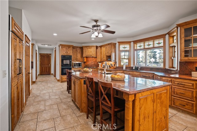 Detail Gallery Image 7 of 39 For 1789 E North Bear Creek, Merced,  CA 95340 - 5 Beds | 5 Baths