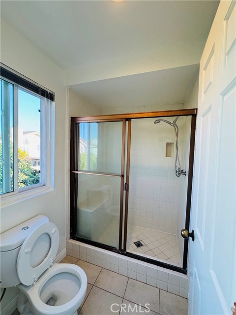 Detail Gallery Image 17 of 29 For 12 Lexington, Irvine,  CA 92620 - 4 Beds | 2/1 Baths