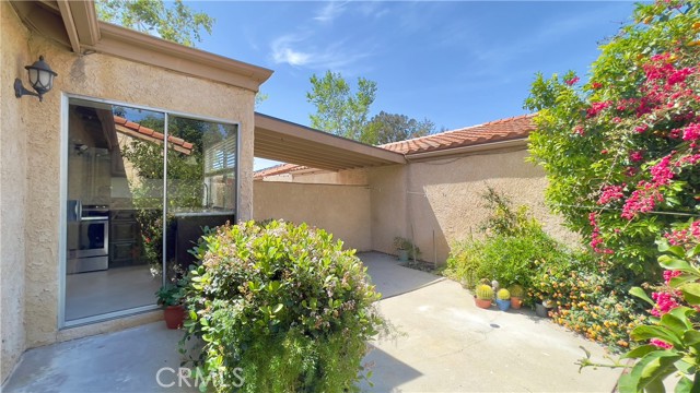 Detail Gallery Image 15 of 23 For 19535 Rinaldi St #44,  Porter Ranch,  CA 91326 - 3 Beds | 2 Baths