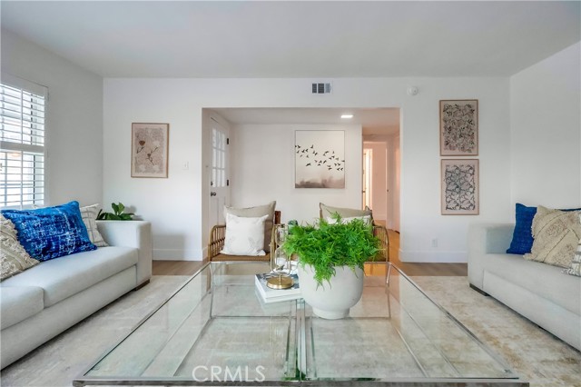 1522 W 1st Street, San Pedro CA: https://media.crmls.org/medias/02e09151-1cc1-4ef1-b044-3fb45aa68d0b.jpg