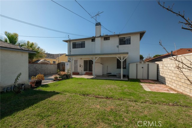 Detail Gallery Image 10 of 44 For 15202 Florwood Ave, Lawndale,  CA 90260 - 5 Beds | 3 Baths