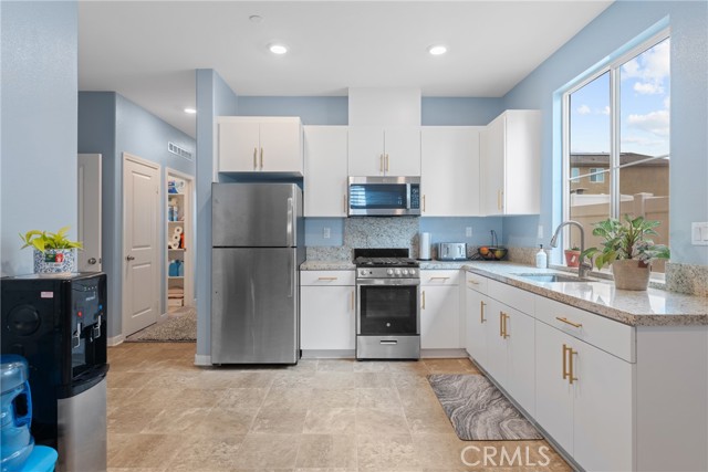25840 Lowland Court, Homeland CA: https://media.crmls.org/medias/02e1b94e-6561-4266-a034-a002bbb589d0.jpg