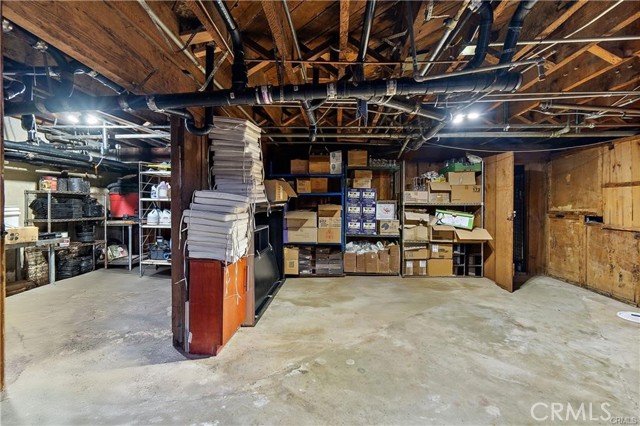 13015 Philadelphia Street, Whittier CA: https://media.crmls.org/medias/02e3a7dc-be1e-4e70-ae60-daa0c648bf84.jpg