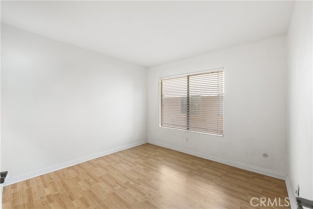 Detail Gallery Image 18 of 52 For 21054 Parthenia #11,  Canoga Park,  CA 91304 - 3 Beds | 3 Baths