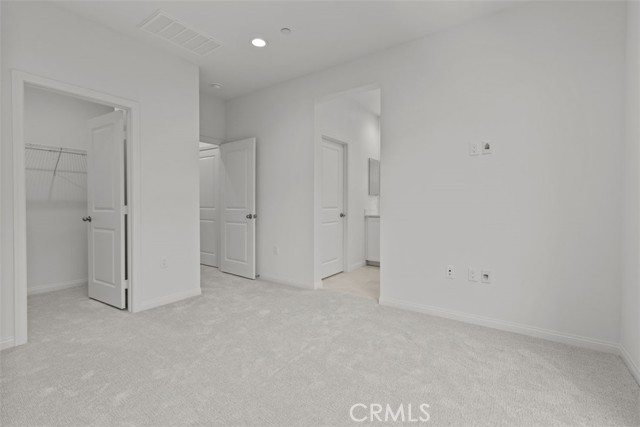 5868 Linden Ave Avenue, Long Beach CA: https://media.crmls.org/medias/02e52476-c560-4ce1-837b-682c46f056b5.jpg
