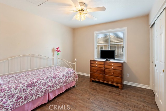 8880 Stony Brook Circle, Riverside CA: https://media.crmls.org/medias/02e52e87-15f7-4415-97a1-ad8ec7907c36.jpg