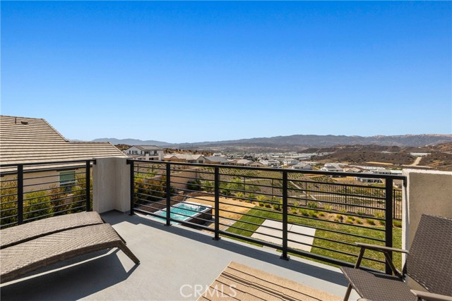 28528 Wildflower Terrace, Castaic CA: https://media.crmls.org/medias/02e58a48-7691-4728-81ef-e69ef34d5b0a.jpg