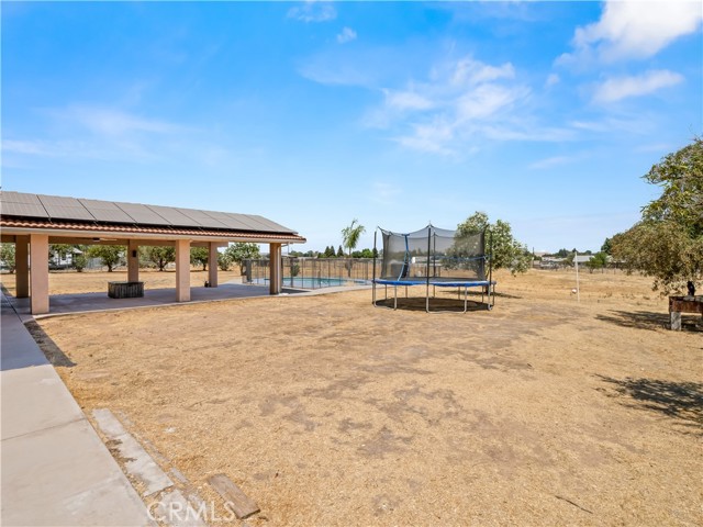 16099 Karen Road, Madera CA: https://media.crmls.org/medias/02e5dfd9-e711-48c6-9957-871a36b513eb.jpg