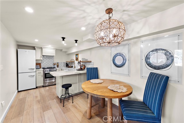 Detail Gallery Image 6 of 25 For 233 Cajon St, Laguna Beach,  CA 92651 - 1 Beds | 1 Baths