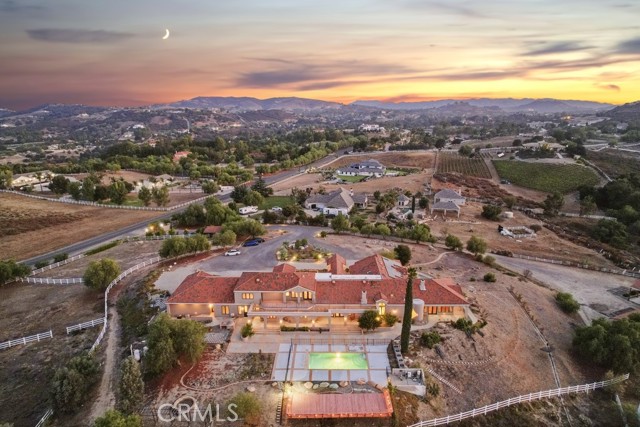 38075 Via Majorca, Murrieta CA: https://media.crmls.org/medias/02e745f0-63a9-4542-a67a-9fdaf3ed7e35.jpg