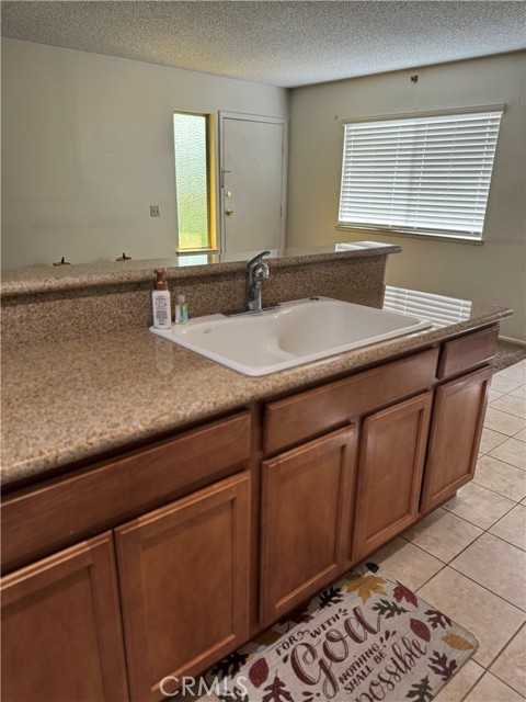 Detail Gallery Image 5 of 20 For 1301 W 8th St #2,  Upland,  CA 91786 - 2 Beds | 1 Baths