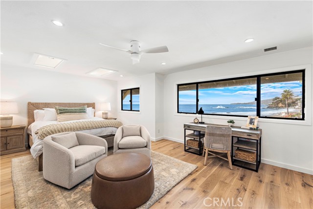 Detail Gallery Image 10 of 34 For 106 Blue Lagoon, Laguna Beach,  CA 92651 - 4 Beds | 3 Baths