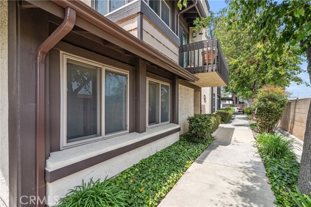 Detail Gallery Image 2 of 36 For 6716 Clybourn Ave #159,  North Hollywood,  CA 91606 - 2 Beds | 2 Baths