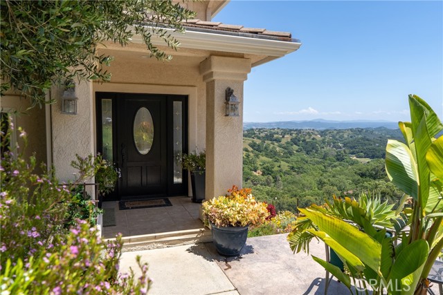 Detail Gallery Image 2 of 47 For 14600 El Monte, Atascadero,  CA 93422 - 3 Beds | 2 Baths