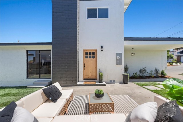 Detail Gallery Image 13 of 58 For 1202 Goodman Ave, Redondo Beach,  CA 90278 - 4 Beds | 2 Baths