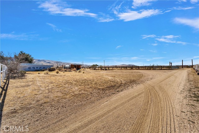 Detail Gallery Image 35 of 47 For 27002 via Seco St, Apple Valley,  CA 92308 - 4 Beds | 2 Baths