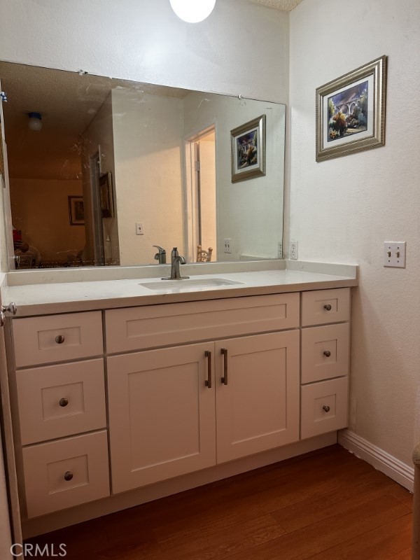 Detail Gallery Image 13 of 14 For 355 S Los Robles Ave #212 #212,  Pasadena,  CA 91101 - 2 Beds | 1 Baths