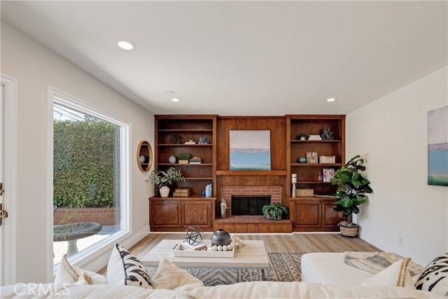 3313 Onrado Street, Torrance CA: https://media.crmls.org/medias/02eabe23-7dcb-4914-a03e-658b887bd5e7.jpg