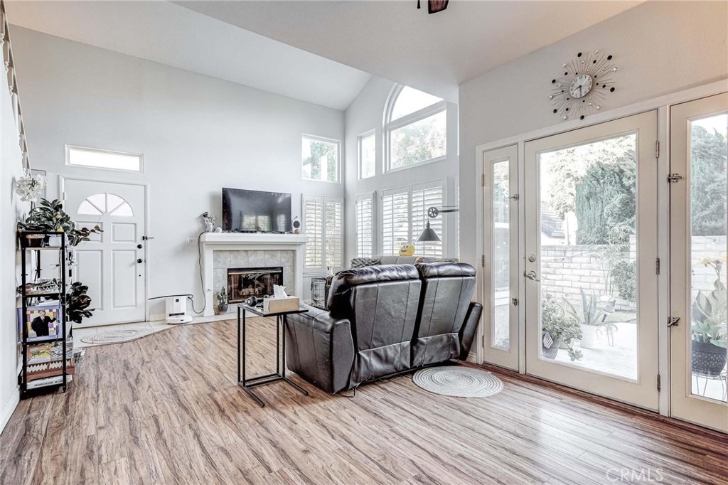 22011 Hiawatha Street 8, Chatsworth, CA 91311