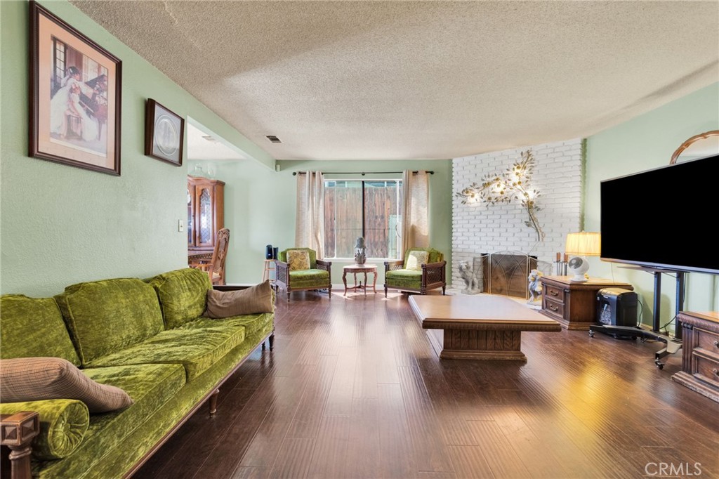 MLS #CV25196187 image #5