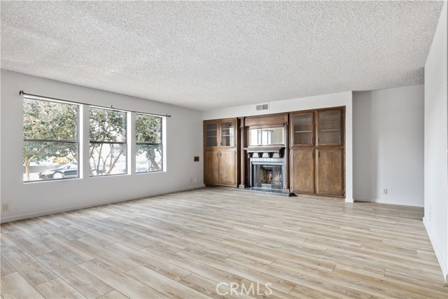 Detail Gallery Image 10 of 40 For 440 Pacific a,  San Luis Obispo,  CA 93401 - 3 Beds | 2 Baths