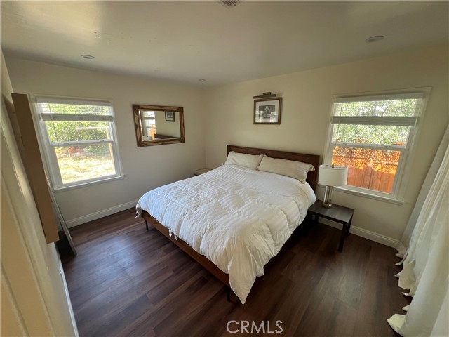 6655 Yarmouth Avenue photo 11