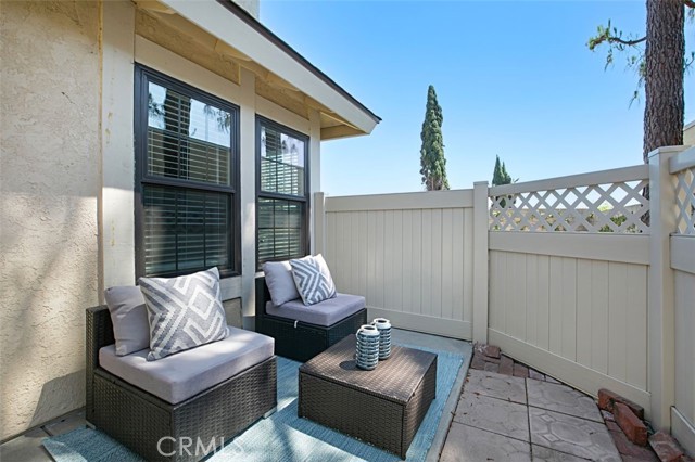 Detail Gallery Image 6 of 34 For 1834 E Covina Bld, Covina,  CA 91724 - 2 Beds | 2 Baths