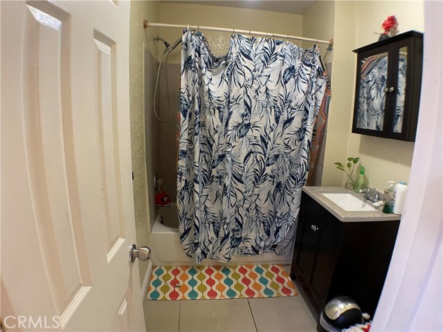 Main House bathroom