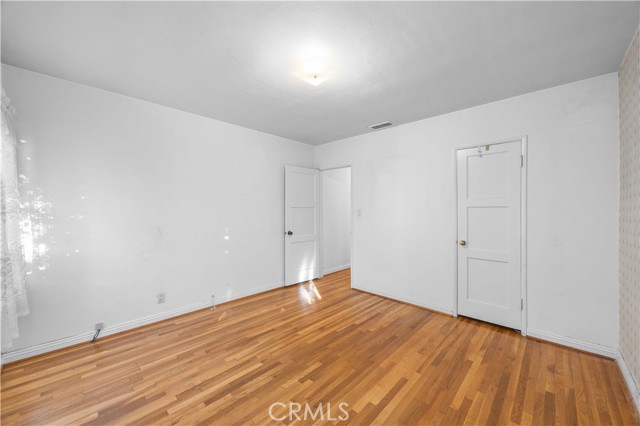 1207 Graynold photo 26