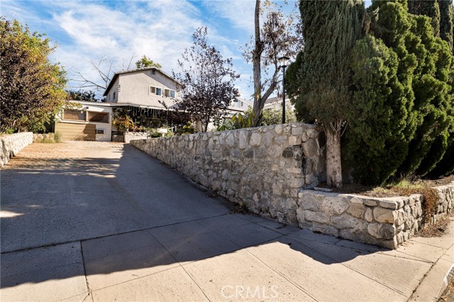 Front Image Thumbnail for CRSR25270584