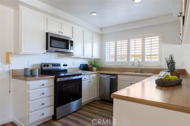 Detail Gallery Image 15 of 30 For 5456 Calle Pico #B,  Laguna Woods,  CA 92637 - 2 Beds | 2 Baths