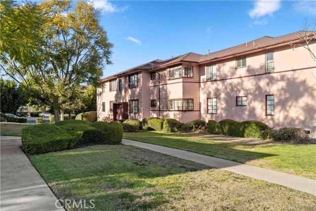 Detail Gallery Image 15 of 15 For 4051 Abourne Rd #D,  Los Angeles,  CA 90008 - 2 Beds | 1 Baths