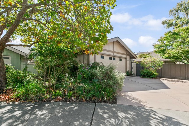 Front Image Thumbnail for CRSC25241185